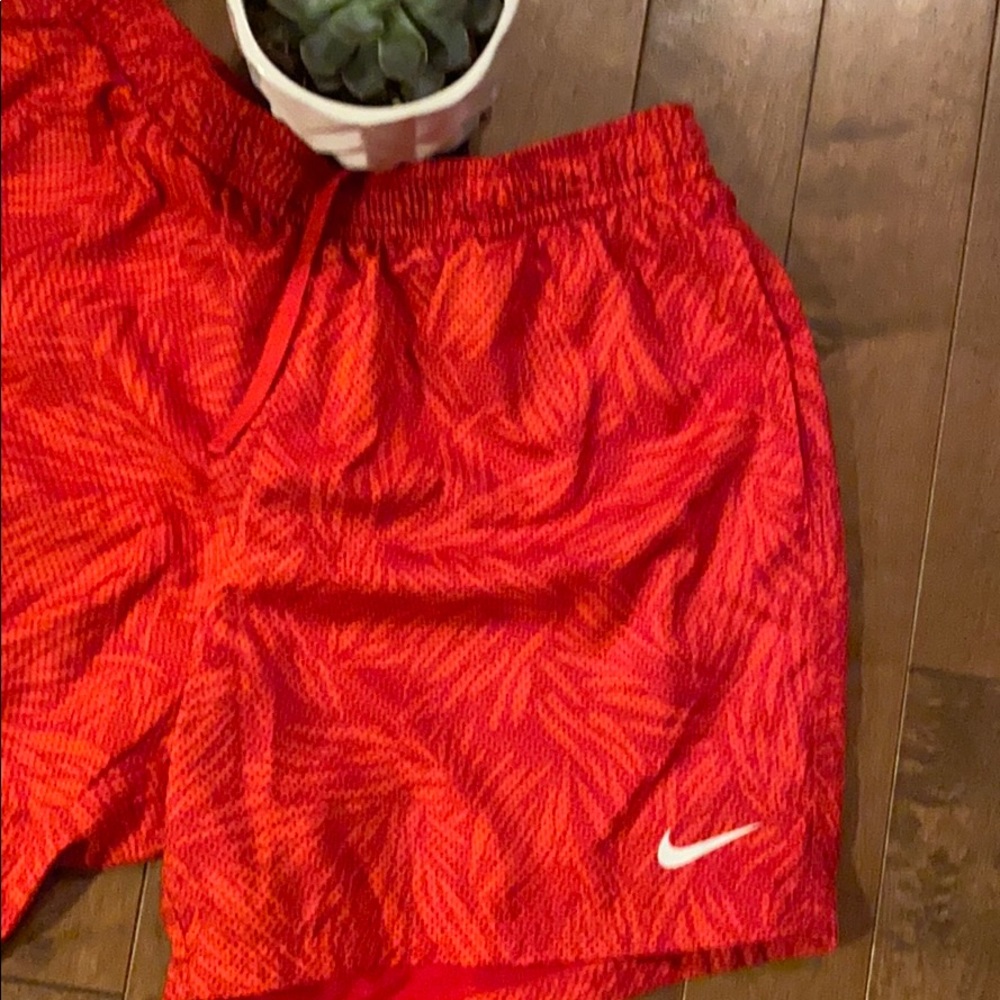 🩳 NIKE ATHLETIC SHORTS SZ XL! 🩳